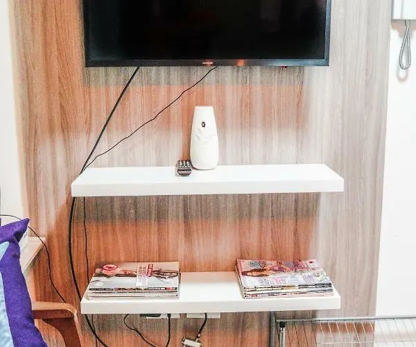 Azure Urban Staycation Aparthotel
